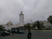 Generate a random place in Algiers