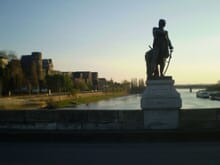 Generate a random place in Angers