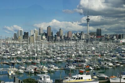 Auckland, New Zealand - Flight deals from AKL airport