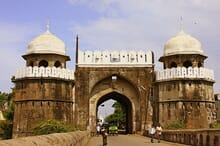 Generate a random place in Aurangabad