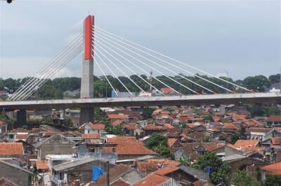 Bandung, インドネシア - Flight deals from BDO airport