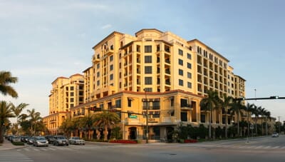 Boca Raton, الولايات المتحدة - Flight deals from BCT airport