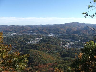 Boone, الولايات المتحدة - Flight deals from BNW airport