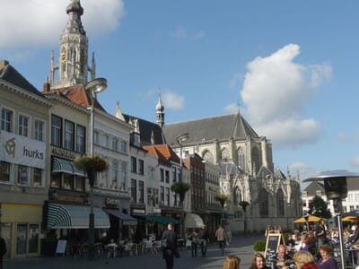 Breda, Paesi Bassi - Flight deals from GLZ airport
