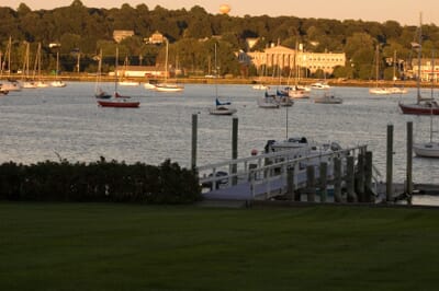 Bristol, VA/Johnson City/Kingsport, الولايات المتحدة - Flight deals from TRI airport