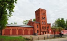 Generate a random place in Łódź