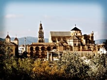 Generate a random place in Córdoba