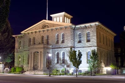 Carson City, الولايات المتحدة - Flight deals from CSN airport