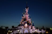 Generate a random place in Disneyland Paris