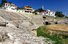 Generate a random place in Durrës