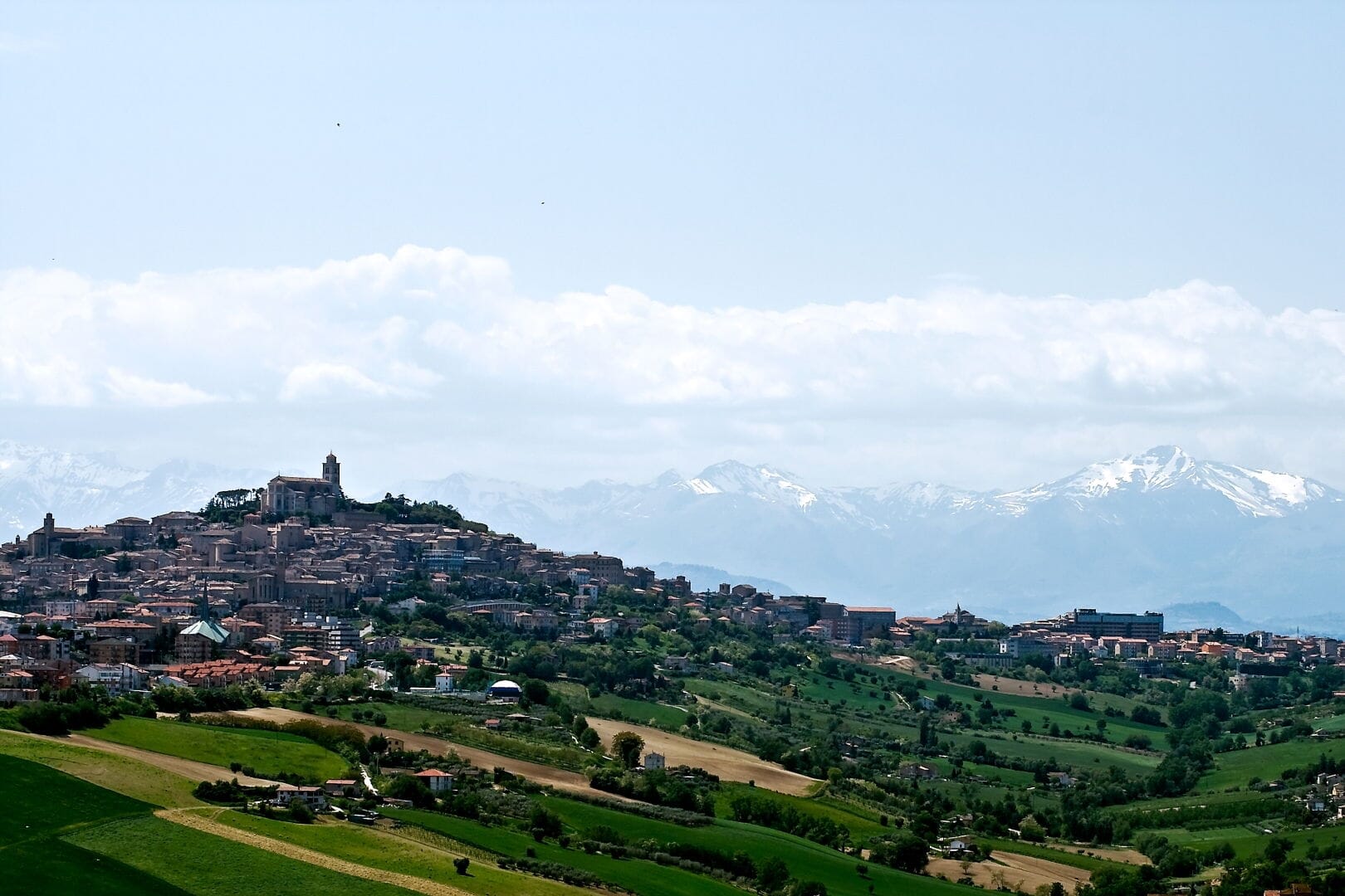Things to Do in Fermo, Italy 2026 - Hotels & Flights - Earth Roulette