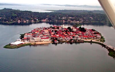 Flores, El Petén, Guatemala - Flight deals from FRS airport