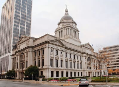 Fort Wayne, الولايات المتحدة - Flight deals from FWA airport