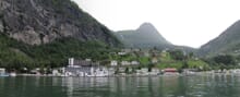 Generate a random place in Geiranger