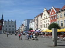Generate a random place in Greifswald