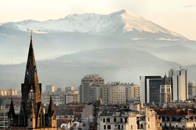 Grenoble, Francia - Flight deals from GNB airport