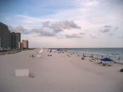 Gulf Shores, الولايات المتحدة - Flight deals from GUF airport
