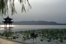 Generate a random place in Hangzhou