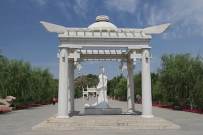 Hohhot, China - Flight deals from HET airport