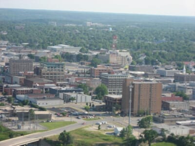 Joplin, الولايات المتحدة - Flight deals from JLN airport