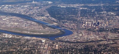Kansas City, الولايات المتحدة - Flight deals from MKC airport