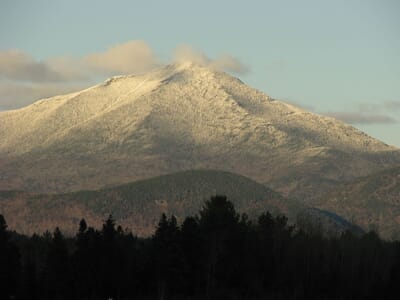 Lake Placid, الولايات المتحدة - Flight deals from LKP airport