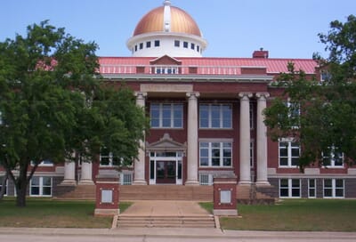 Lawton, الولايات المتحدة - Flight deals from LAW airport