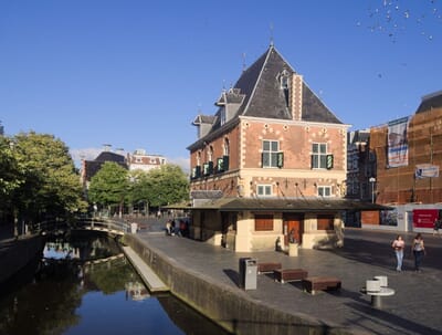 Leeuwarden, Paesi Bassi - Flight deals from LWR airport