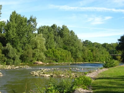 London, Canada - Flight deals from YXU airport