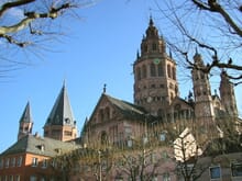 Generate a random place in Mainz