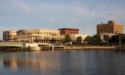 Manitowoc, الولايات المتحدة - Flight deals from MTW airport
