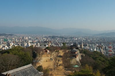 Matsuyama, Japon - Flight deals from MYJ airport