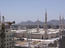 Generate a random place in Medina