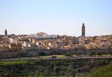 Generate a random place in Meknes