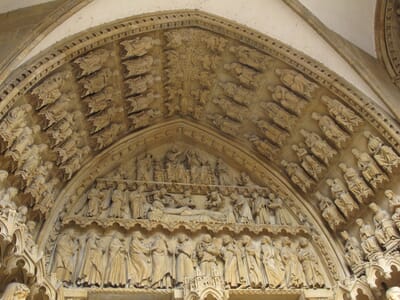 Metz, Francia - Flight deals from ETZ airport