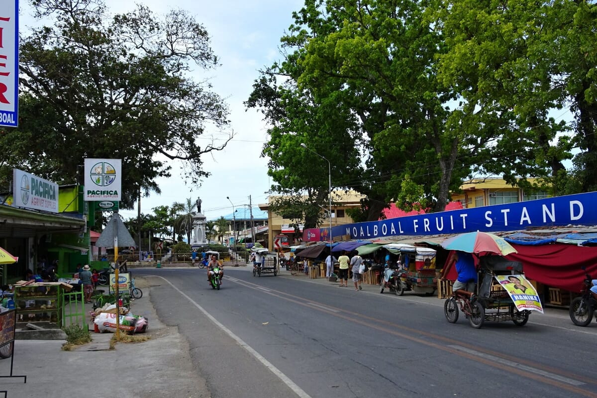 Moalboal landscape