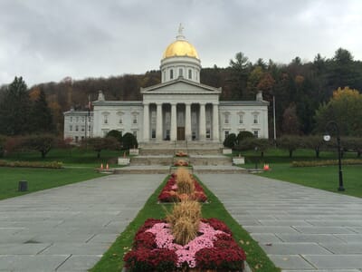 Montpelier, الولايات المتحدة - Flight deals from MPV airport