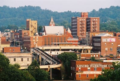 Morgantown, الولايات المتحدة - Flight deals from MGW airport