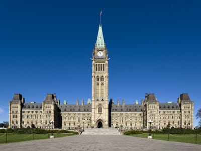 Ottawa, Canada - Flight deals from YOW airport