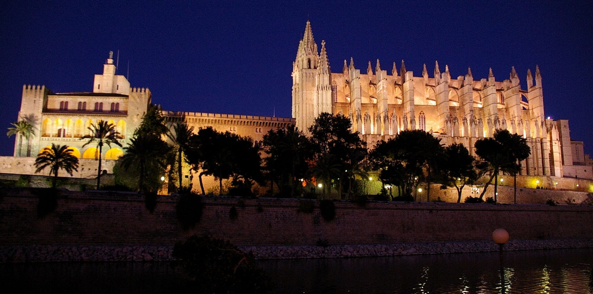 Things to Do in Palma de Mallorca, Spain 2026 - Hotels & Flights ...