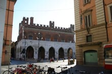 Generate a random place in Piacenza