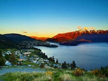 Generate a random place in Queenstown