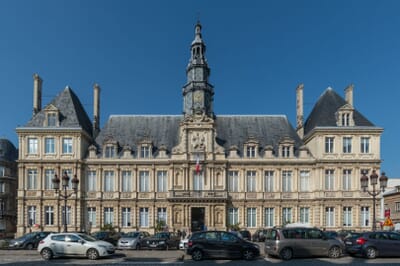 Reims, Francia - Flight deals from RHE airport