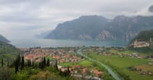 Generate a random place in Riva del Garda