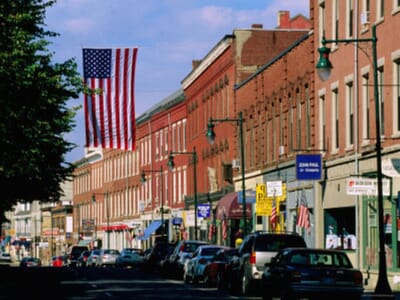 Rockland, الولايات المتحدة - Flight deals from RKD airport