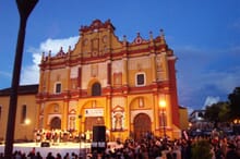 Generate a random place in San Cristóbal de las Casas