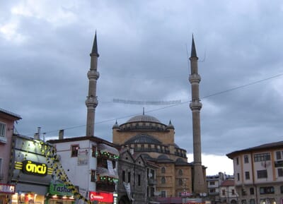 Sivas, Türkei - Flight deals from VAS airport