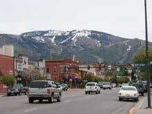 Generate a random place in Steamboat Springs