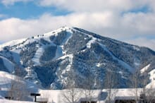 Generate a random place in Sun Valley