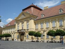 Generate a random place in Székesfehérvár